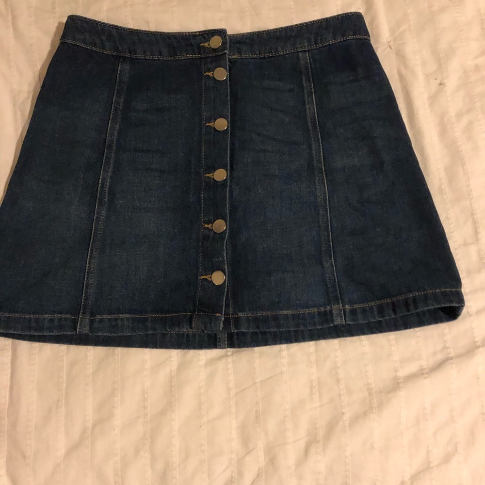 H&M Button up denim skirt
